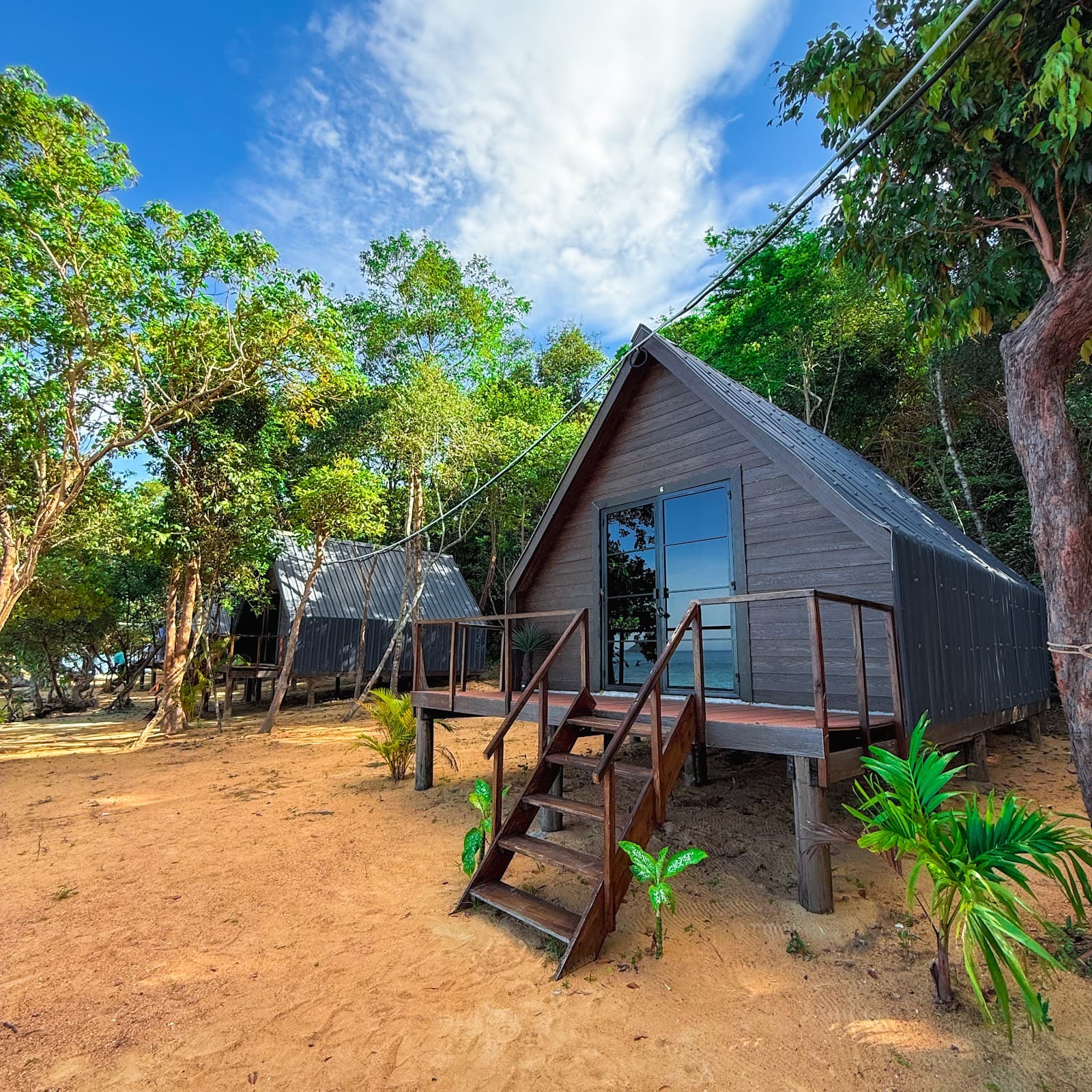Coral Beach, Koh Ta Kiev, Sihanoukville