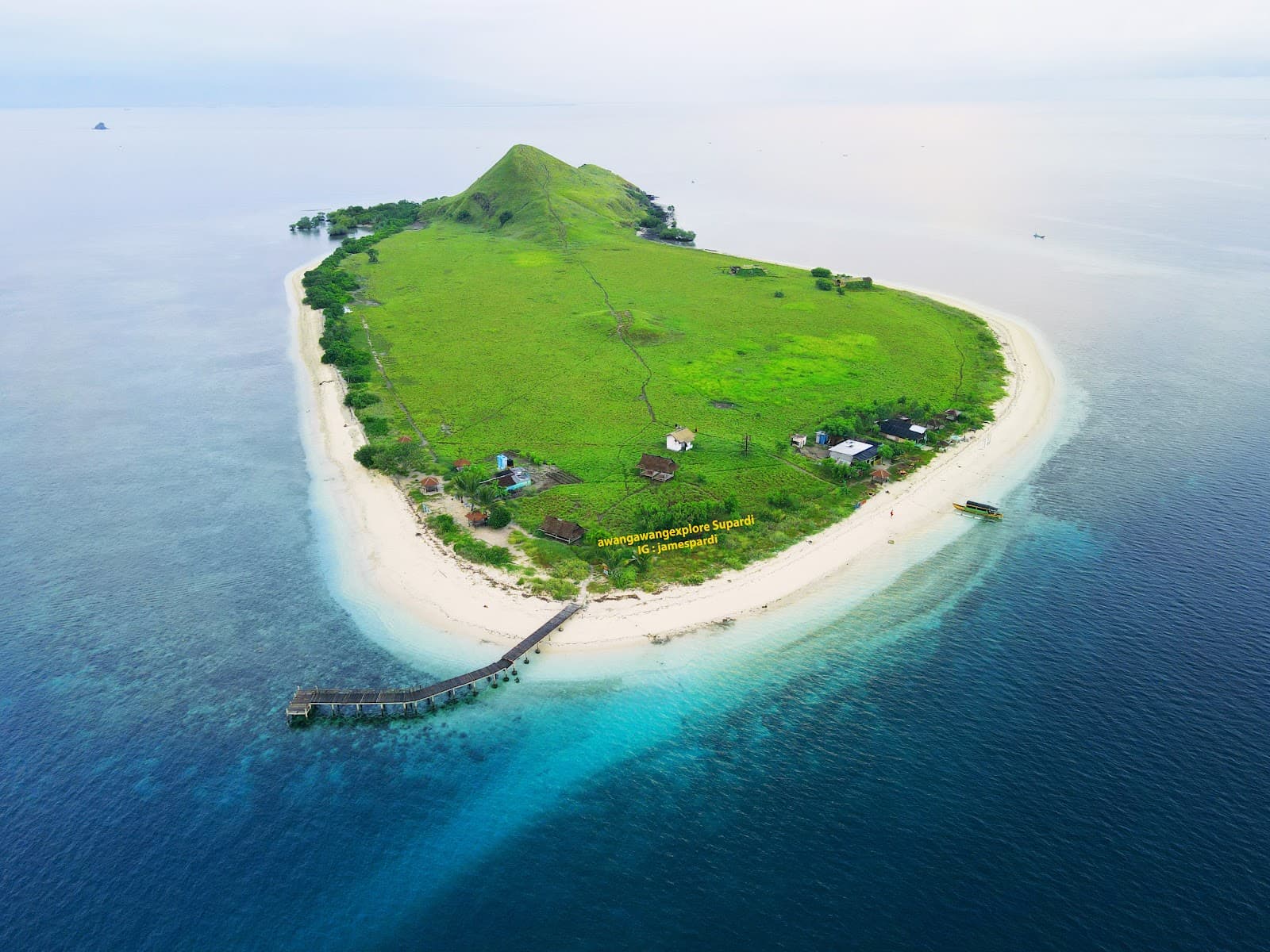 Kenawa Island, Poto Tano, West Sumbawa