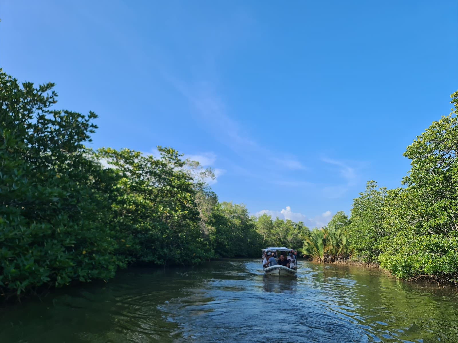 Koh Thmei Beach, Ream National Park, Sihanoukville