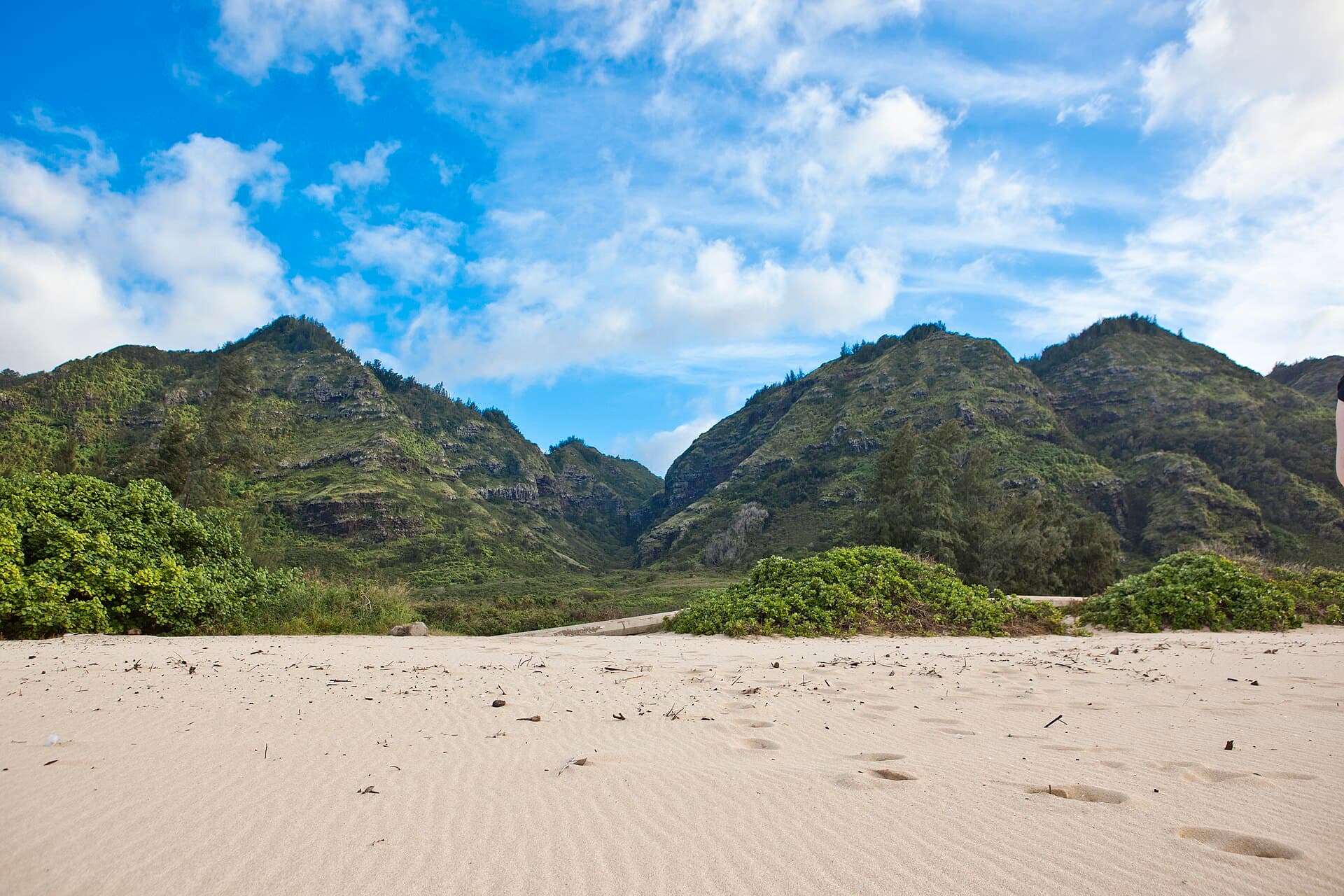 Mokuleia Beach, Waialua, HI
