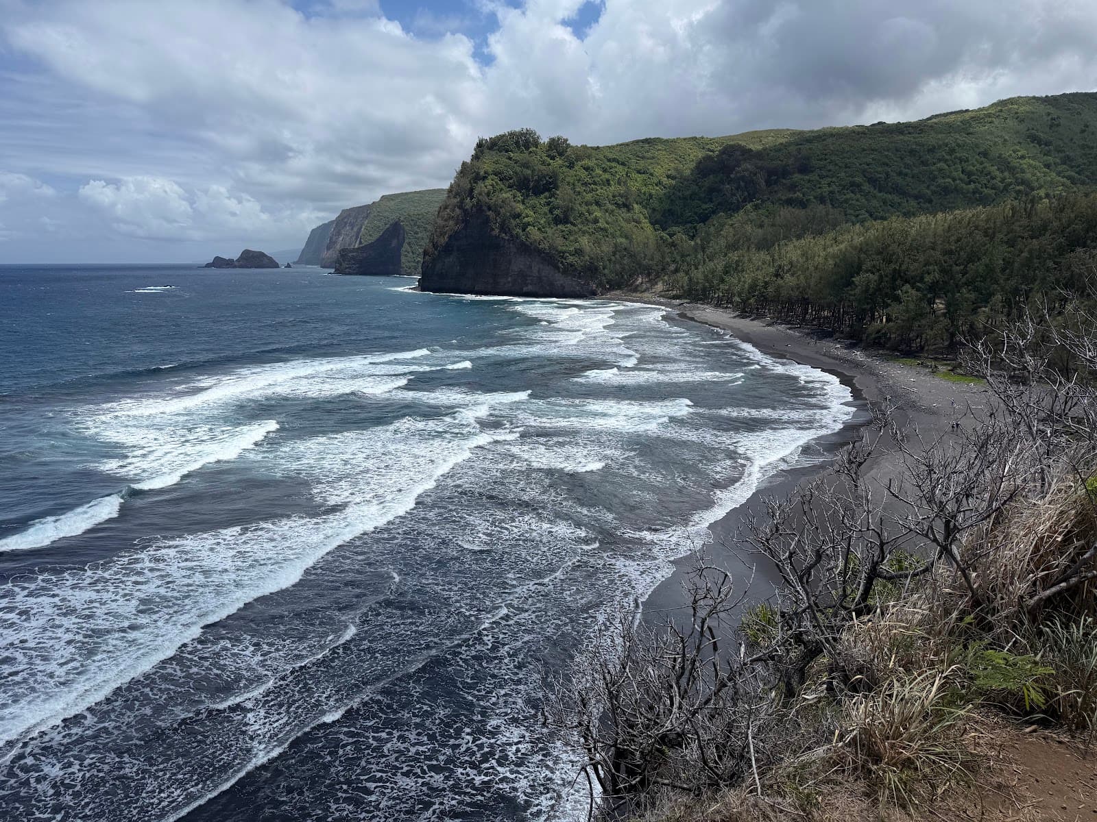Pololu Valley Beach, Kapaau, HI