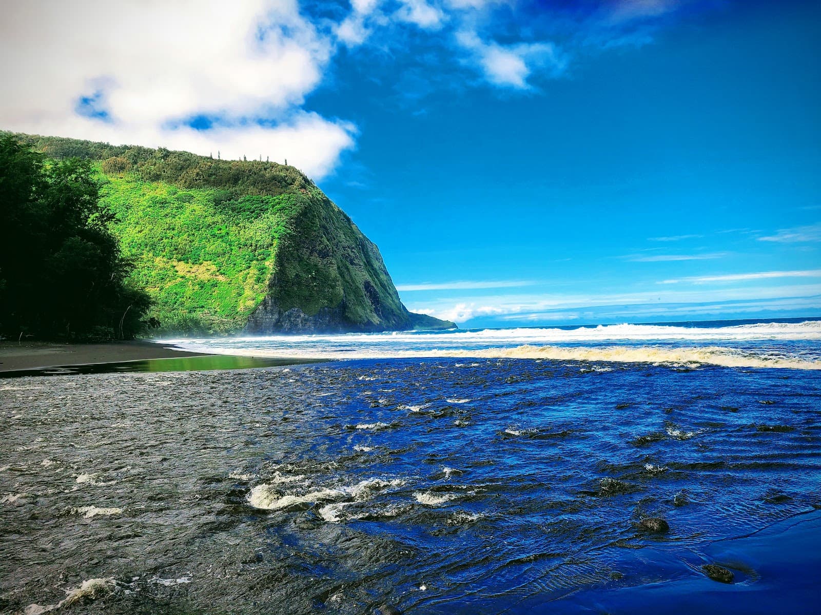 Waipio Valley Beach, Honokaa, HI