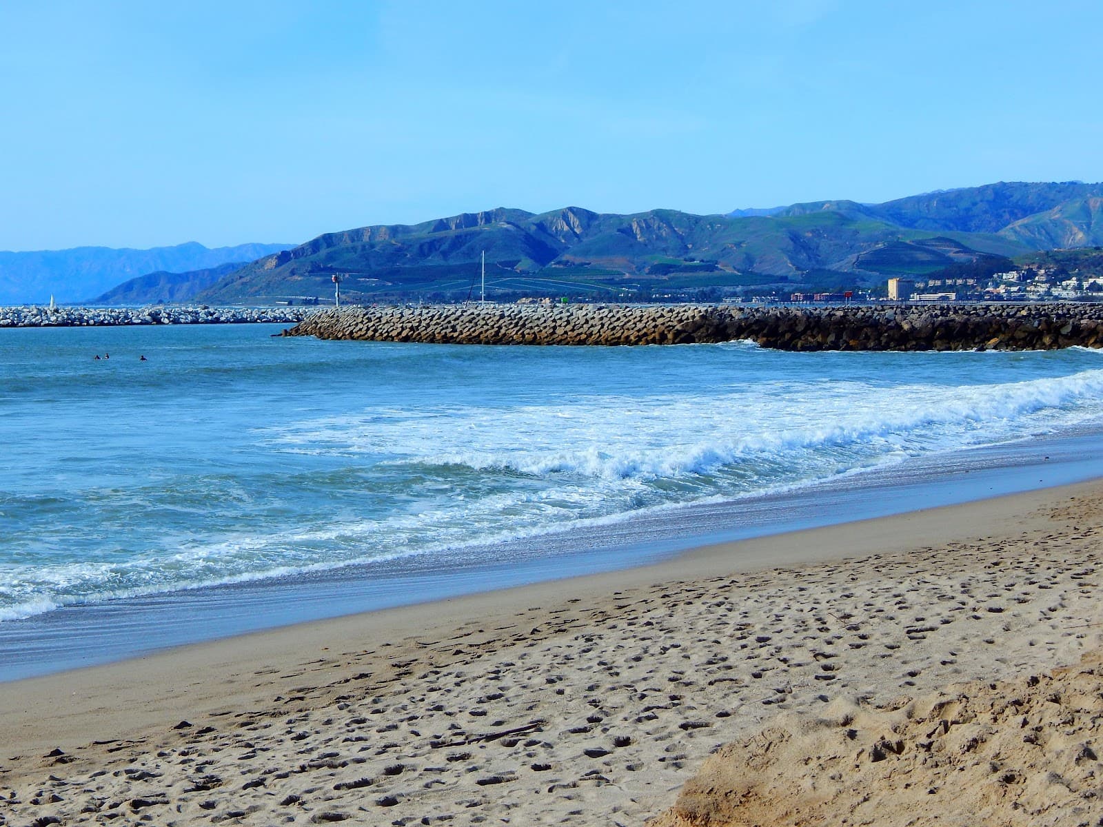 Harbor Cove Beach, Ventura, CA