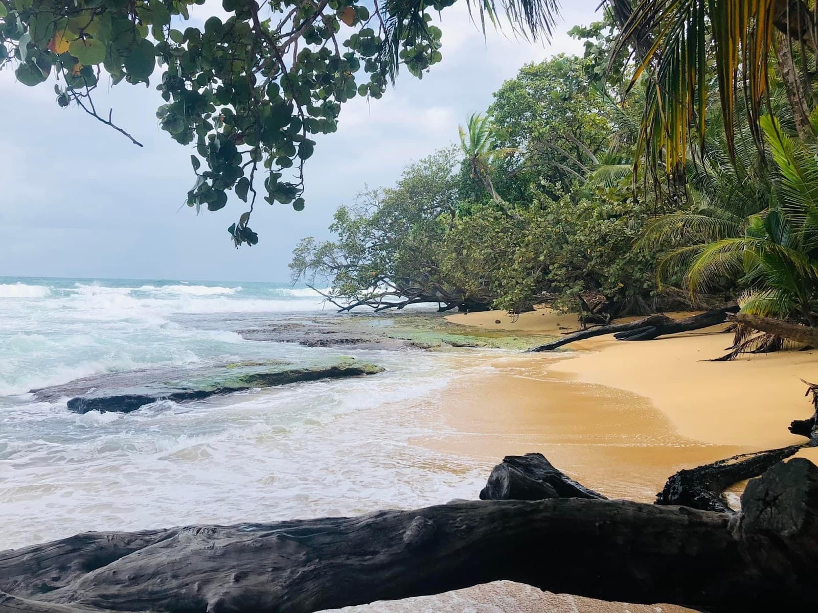 Playa Escondida, Isla Colon, Bocas del Toro
